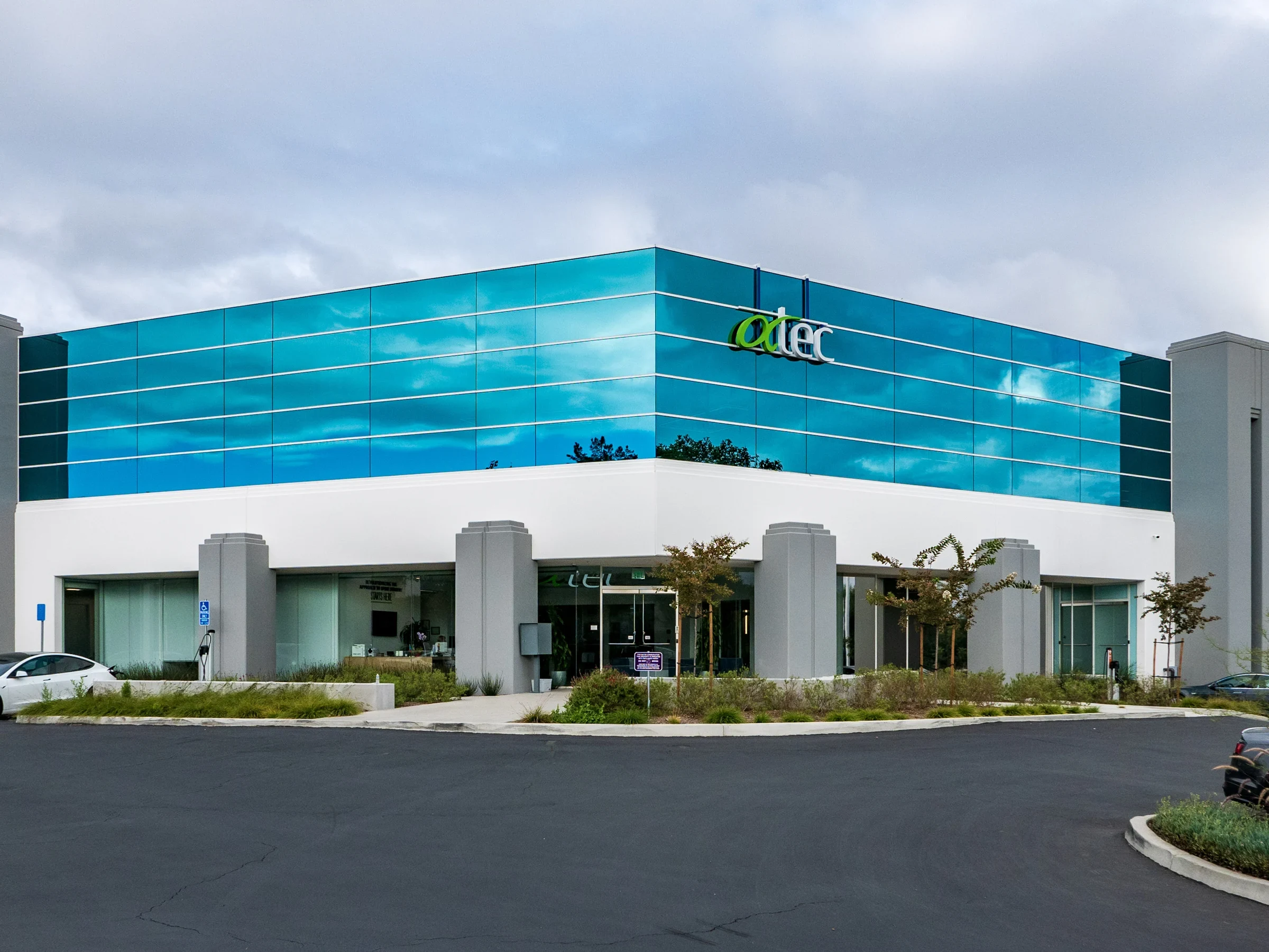 Roofing for Commercial Real Estate and REIT Portfolios